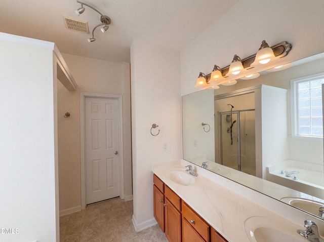 806 Widewaters Parkway, Knightdale, NC 27545