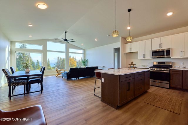 1082 Robert Avenue, Homer, AK 99603