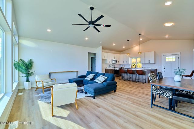 1082 Robert Avenue, Homer, AK 99603