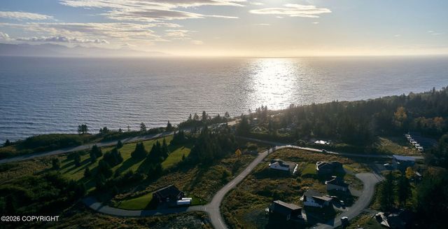 1082 Robert Avenue, Homer, AK 99603