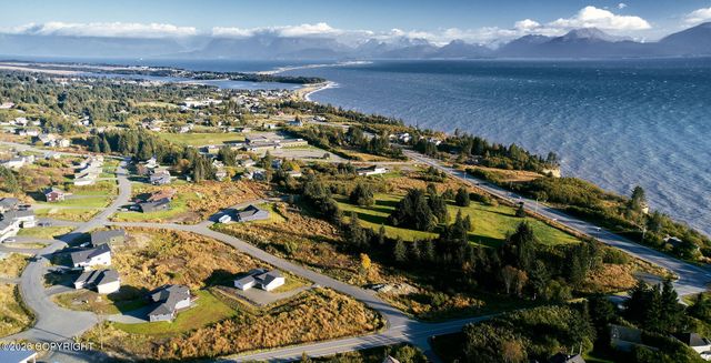 1082 Robert Avenue, Homer, AK 99603