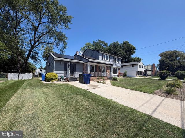 27 LANGDON RD, Burlington, NJ 08016