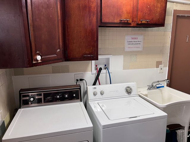 5315 S 73rd Court 4, Summit, IL 60501