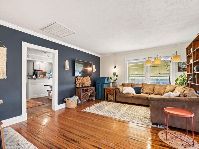 501 Magnolia St, Deridder, LA 70634