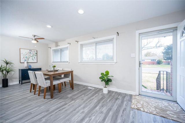 5728 Azalea Garden RD, Norfolk, VA 23518