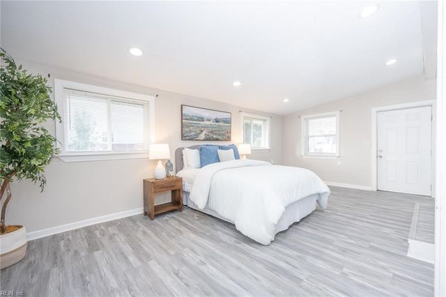 5728 Azalea Garden RD, Norfolk, VA 23518