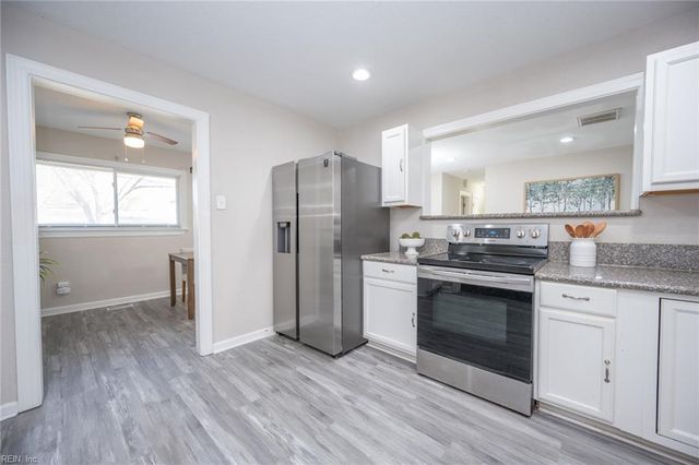 5728 Azalea Garden RD, Norfolk, VA 23518