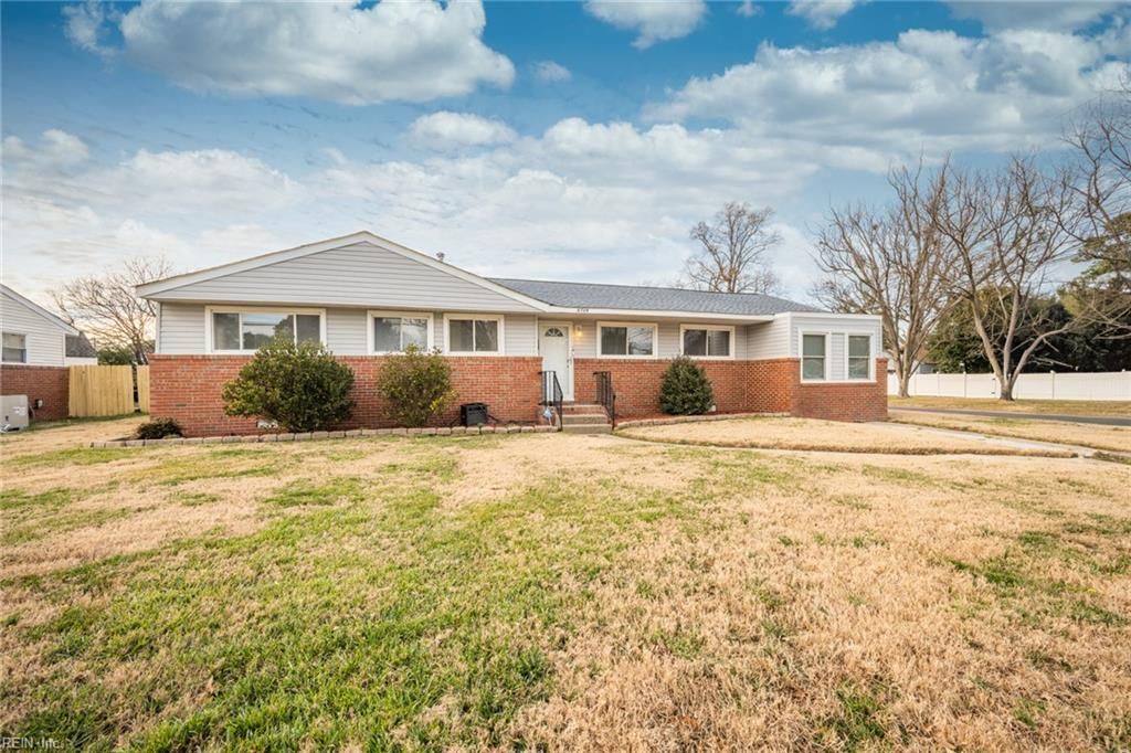 5728 Azalea Garden RD, Norfolk, VA 23518