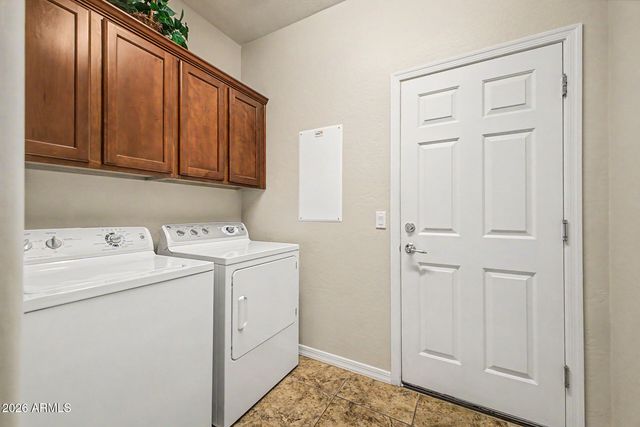 26625 N BABBLING BROOK Drive, Phoenix, AZ 85083