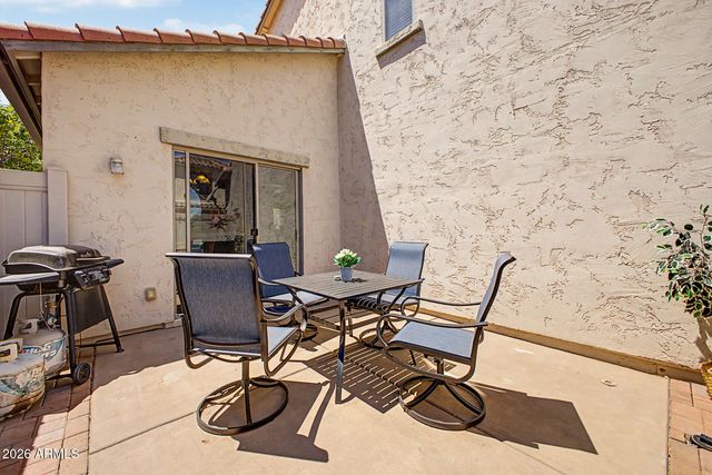26625 N BABBLING BROOK Drive, Phoenix, AZ 85083