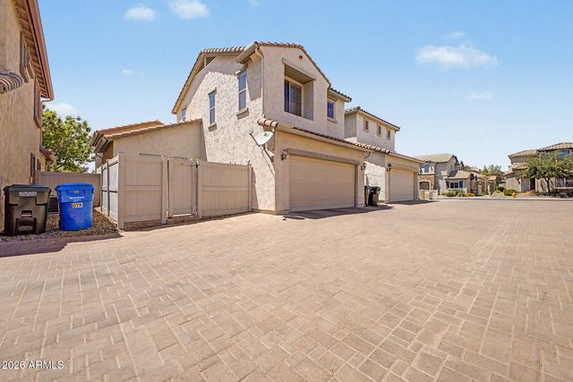 26625 N BABBLING BROOK Drive, Phoenix, AZ 85083