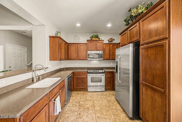 26625 N BABBLING BROOK Drive, Phoenix, AZ 85083