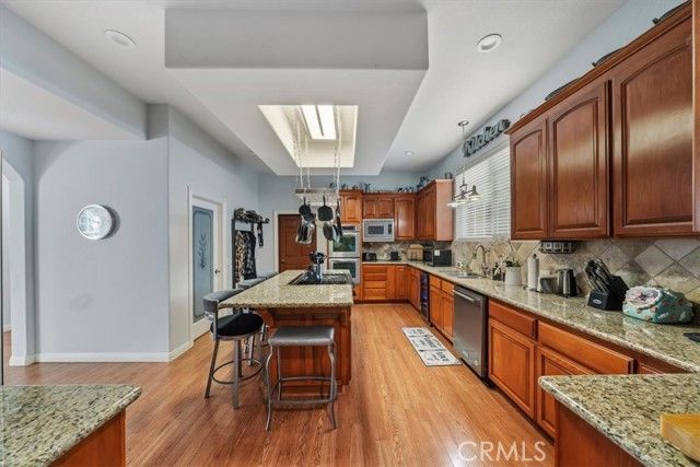 27312 Little Bear, Lake Arrowhead, CA 92317