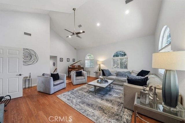 27312 Little Bear, Lake Arrowhead, CA 92317