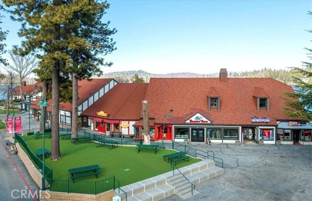 27312 Little Bear, Lake Arrowhead, CA 92317