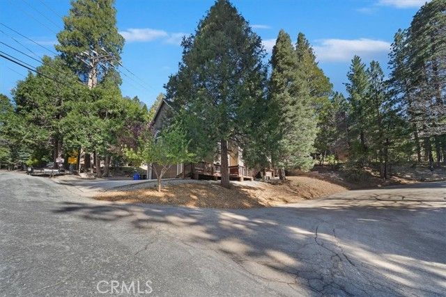 27312 Little Bear, Lake Arrowhead, CA 92317