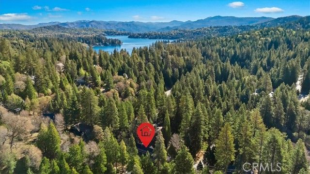 27312 Little Bear, Lake Arrowhead, CA 92317