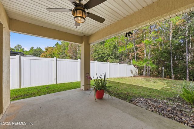75085 MORNING GLEN Court, Yulee, FL 32097