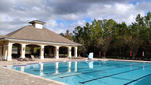 75085 MORNING GLEN Court, Yulee, FL 32097