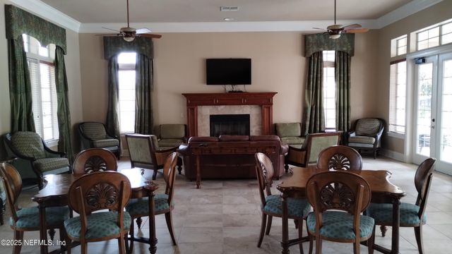 75085 MORNING GLEN Court, Yulee, FL 32097