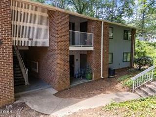 1010 Sandlin Place E, Raleigh, NC 27606