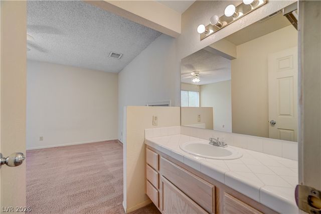 7129 Deepriver Circle, Las Vegas, NV 89129