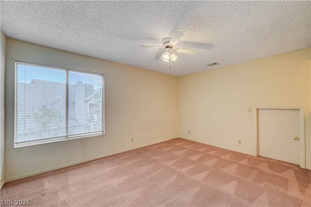 7129 Deepriver Circle, Las Vegas, NV 89129