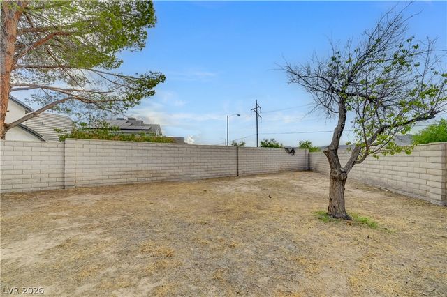 7129 Deepriver Circle, Las Vegas, NV 89129