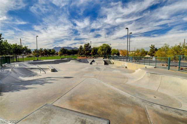 7129 Deepriver Circle, Las Vegas, NV 89129