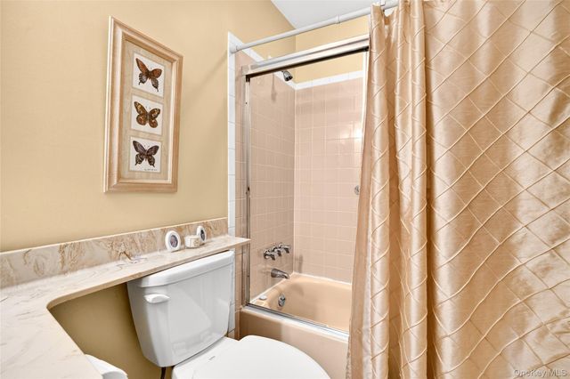 38 Richard Court, Pomona, NY 10970