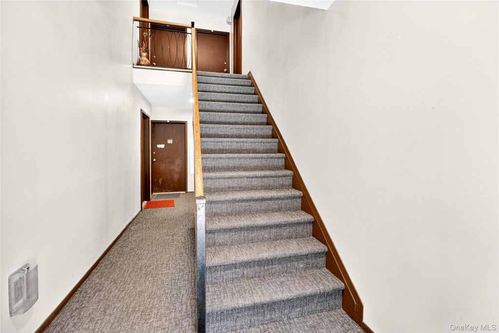 38 Richard Court, Pomona, NY 10970 — photo 4