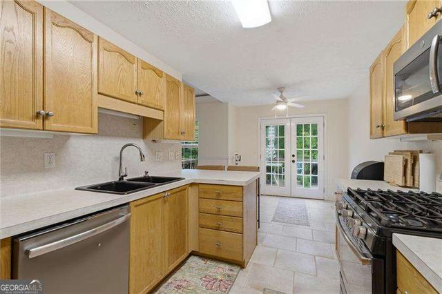 160 Starlyn Trace, Hiram, GA 30141