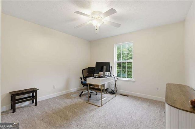 160 Starlyn Trace, Hiram, GA 30141