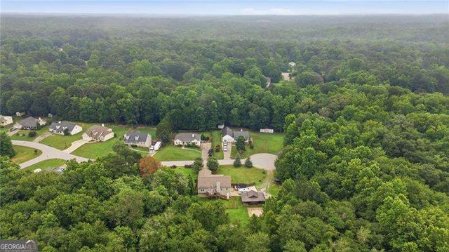160 Starlyn Trace, Hiram, GA 30141