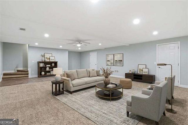 160 Starlyn Trace, Hiram, GA 30141