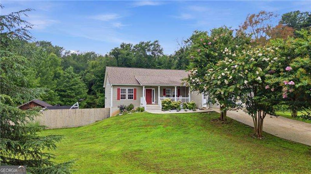 160 Starlyn Trace, Hiram, GA 30141