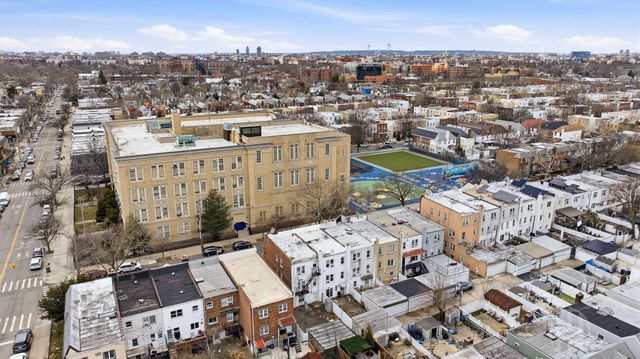 1707 E 34th Street, New York City, NY 11234