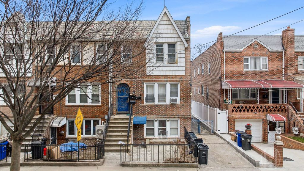 1707 E 34th Street, New York City, NY 11234