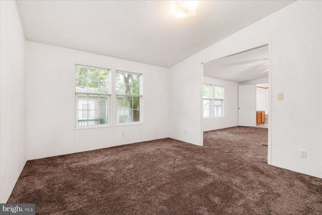7513 GLENEAGLE DR, Jessup, MD 20794