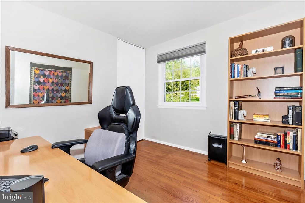 Image 31 of property listing at 7946 HELMART DR, Laurel, MD 20723