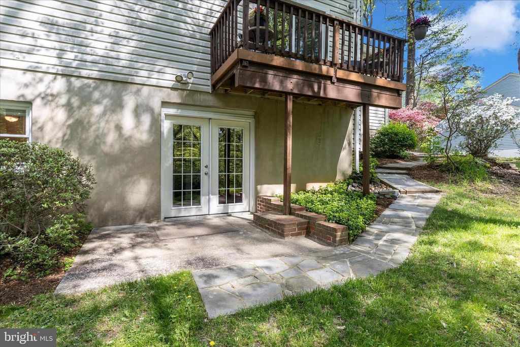 Image 42 of property listing at 7946 HELMART DR, Laurel, MD 20723