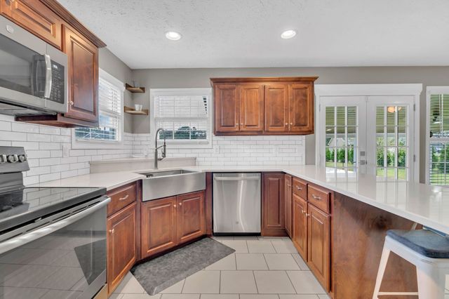 124 Houston Bell Rd, Manchester, TN 37355