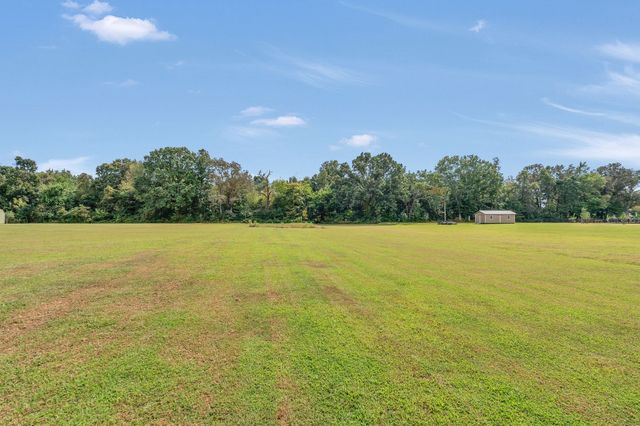 124 Houston Bell Rd, Manchester, TN 37355