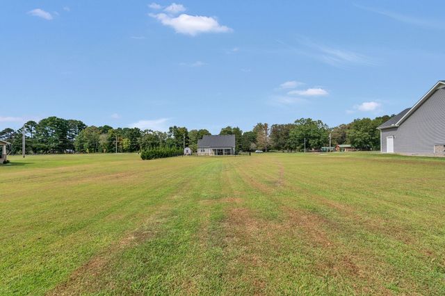 124 Houston Bell Rd, Manchester, TN 37355