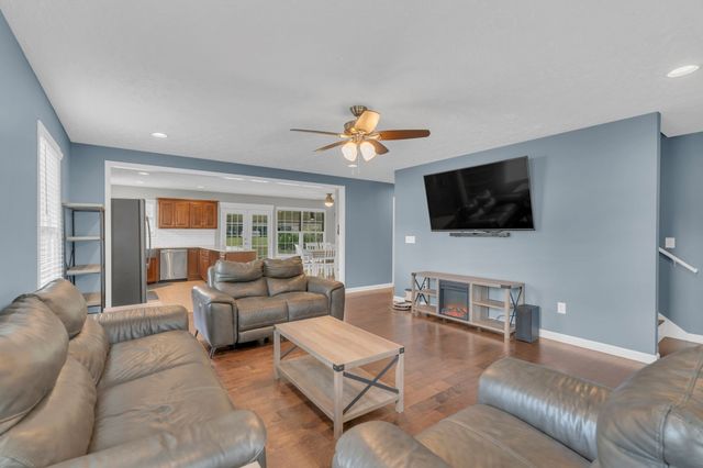 124 Houston Bell Rd, Manchester, TN 37355