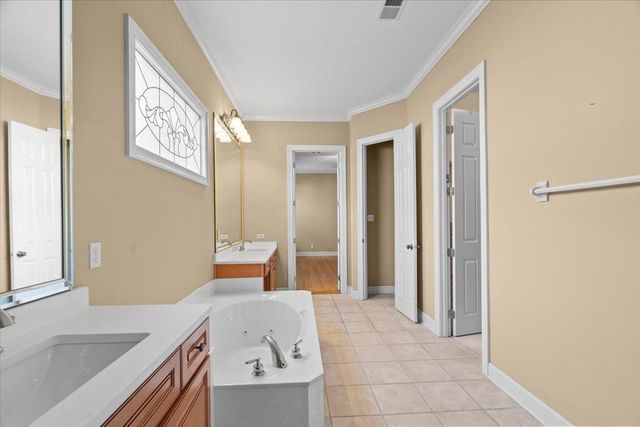 1435 KIMBROUGH RD, Germantown, TN 38138