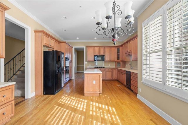 1435 KIMBROUGH RD, Germantown, TN 38138