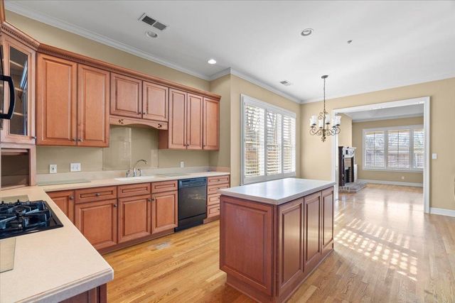 1435 KIMBROUGH RD, Germantown, TN 38138