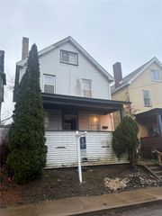 3314 Oakland St, Mckeesport, PA 15132