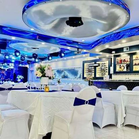 6845 W Addison Street, Chicago, IL 60634